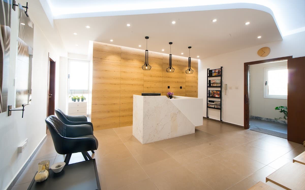 Paphos Cosmetic & Family Dentistry. Dr Nicholas Paphitis